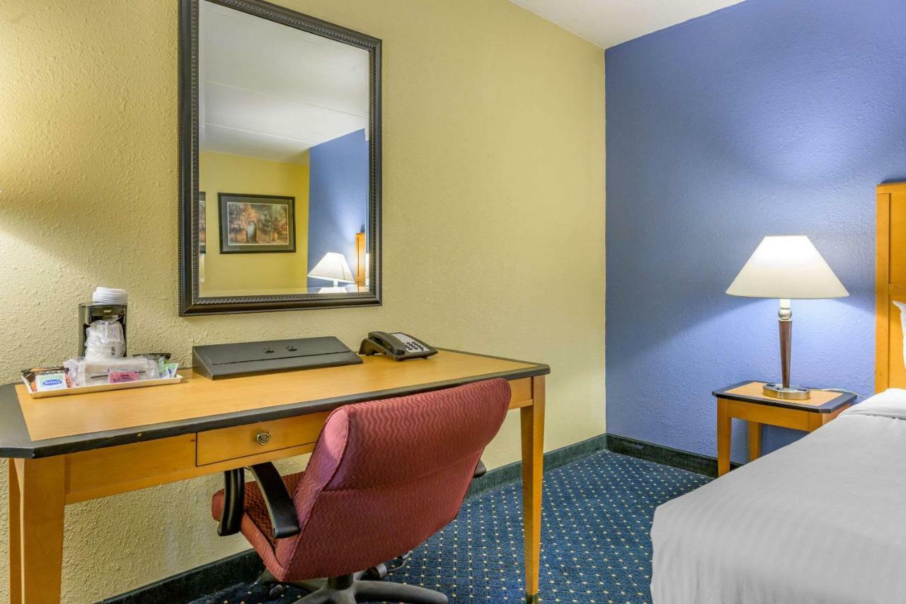 Aire Hotel Lebanon Hershey מראה חיצוני תמונה
