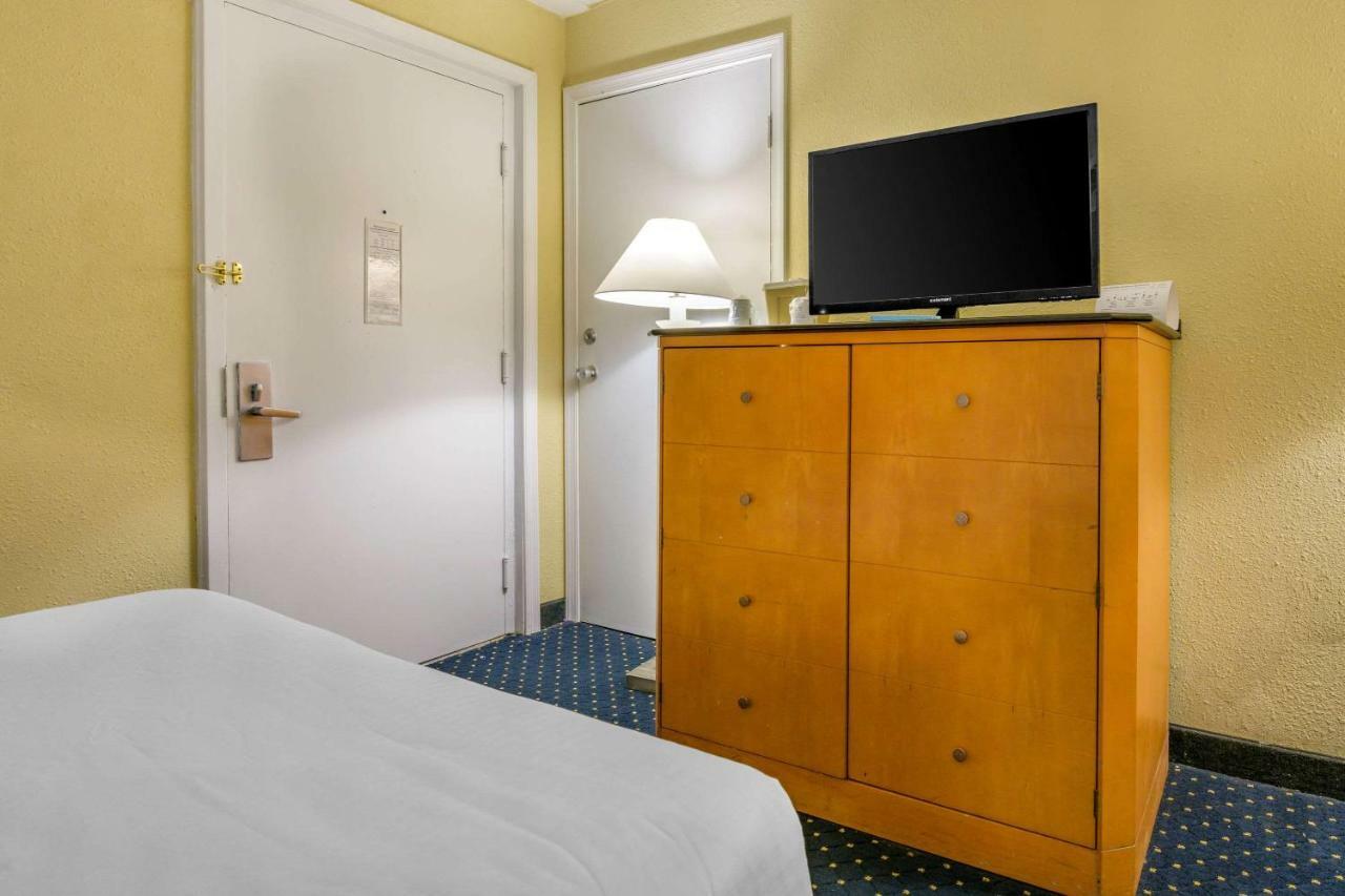 Aire Hotel Lebanon Hershey מראה חיצוני תמונה