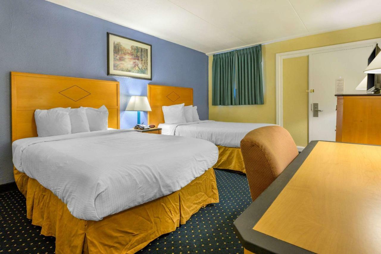 Aire Hotel Lebanon Hershey מראה חיצוני תמונה